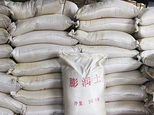 膨潤土